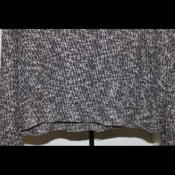 Foreign Exchange Crop Top Black - Cream - Picture 2 of 6